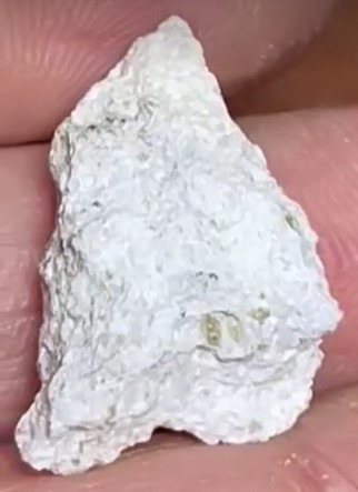 standby for wan zawatin 001 photo